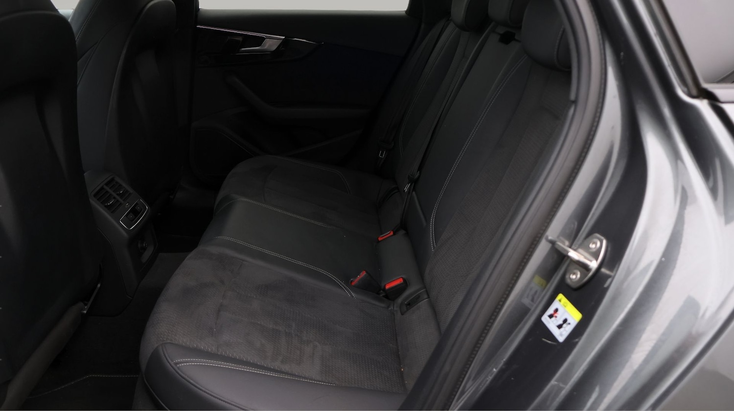 Used Audi A4 2022 for sale - 77438012: Photo 16