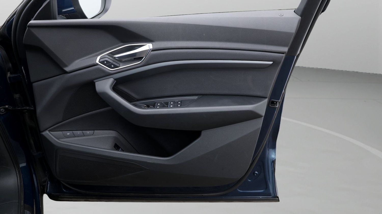 Used Audi e-tron 2021 for sale - 77605436: Photo 15