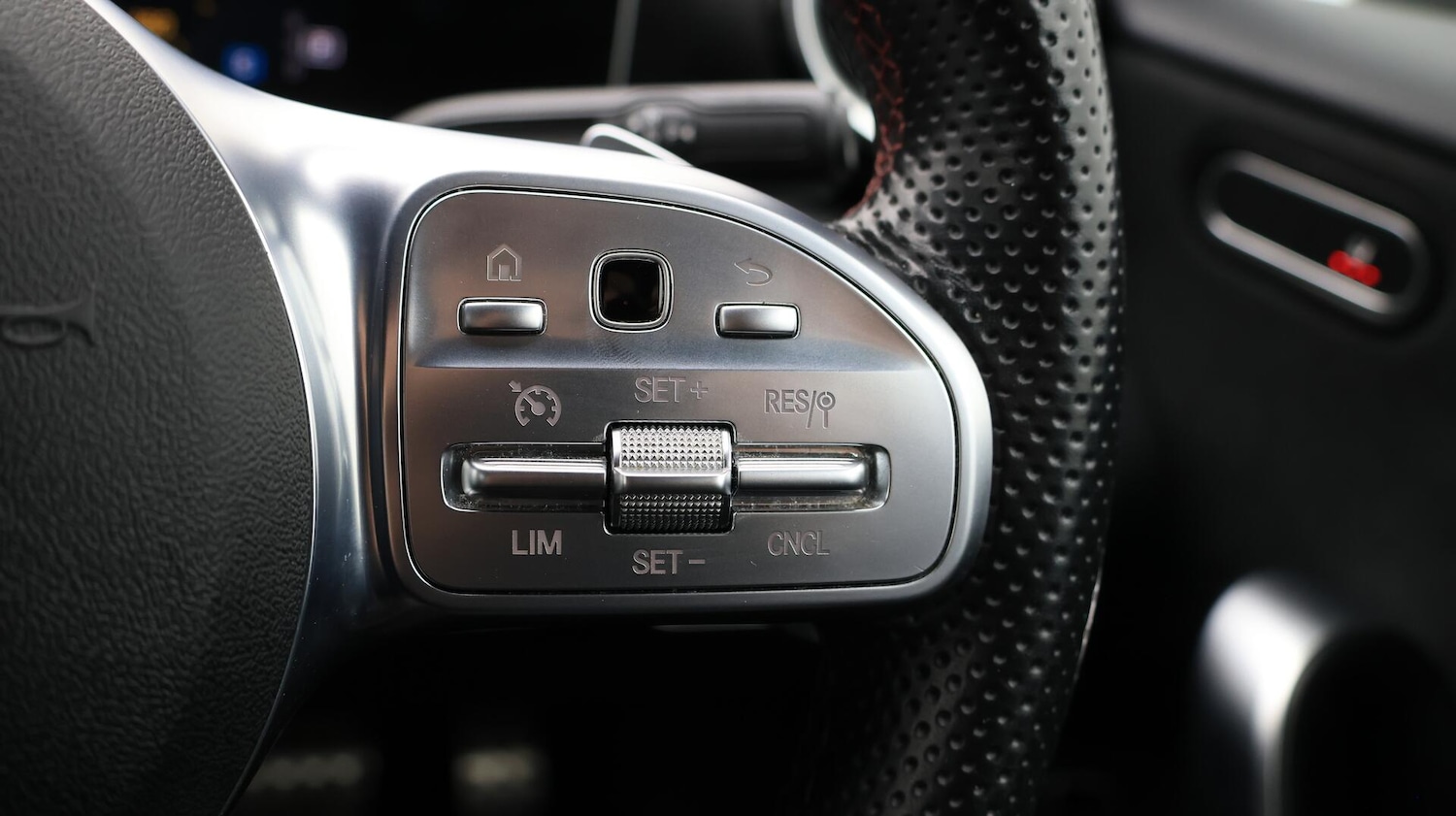 Used Mercedes-Benz A-Class 2021 for sale - 76349875: Photo 24