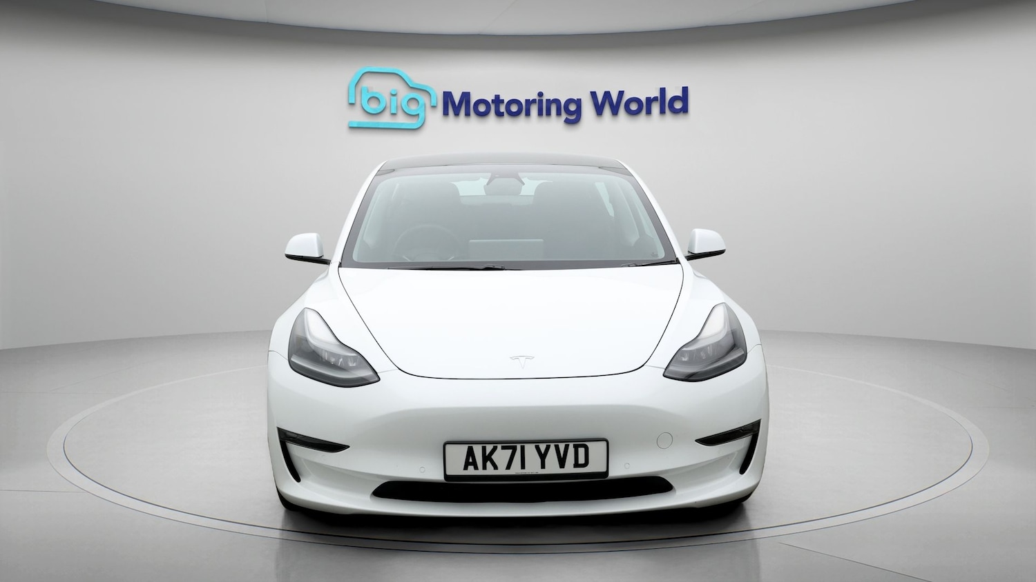 Used Tesla Model 3 for sale - 77201604: Photo 2