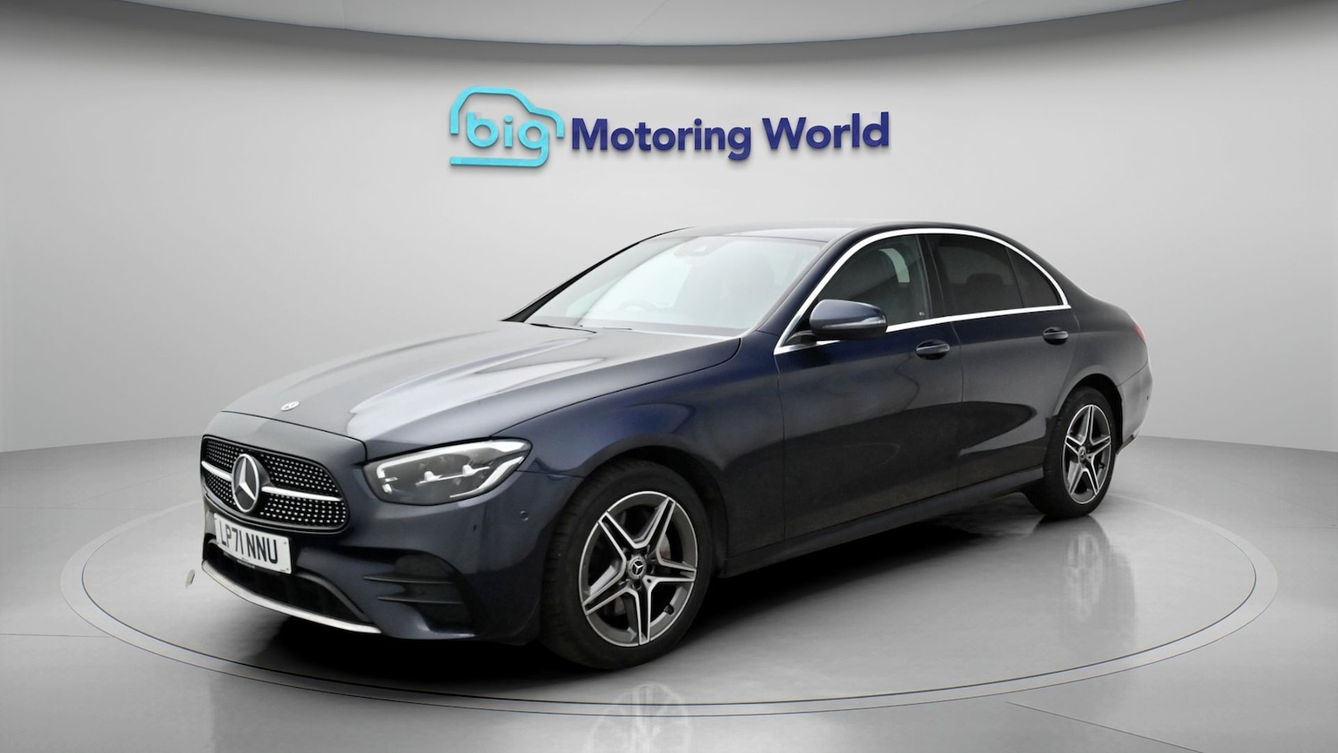 Used Mercedes-Benz E Class for sale - 78123828: Photo 3