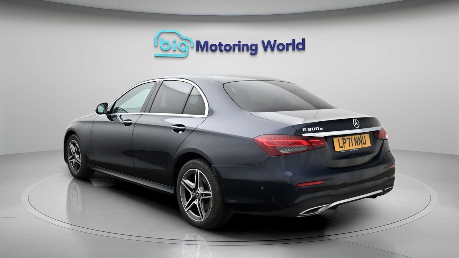 Used Mercedes-Benz E Class for sale - 78123828: Photo 5