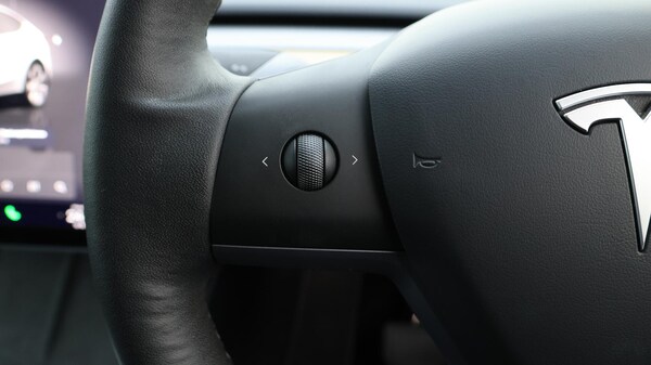 Used Tesla Model Y 2022 for sale - 75964642: Photo 25