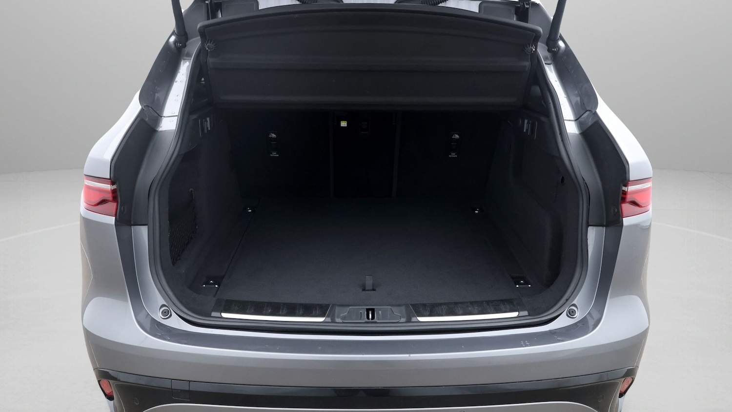 Used Jaguar F-Pace 2023 for sale - 77846582: Photo 17