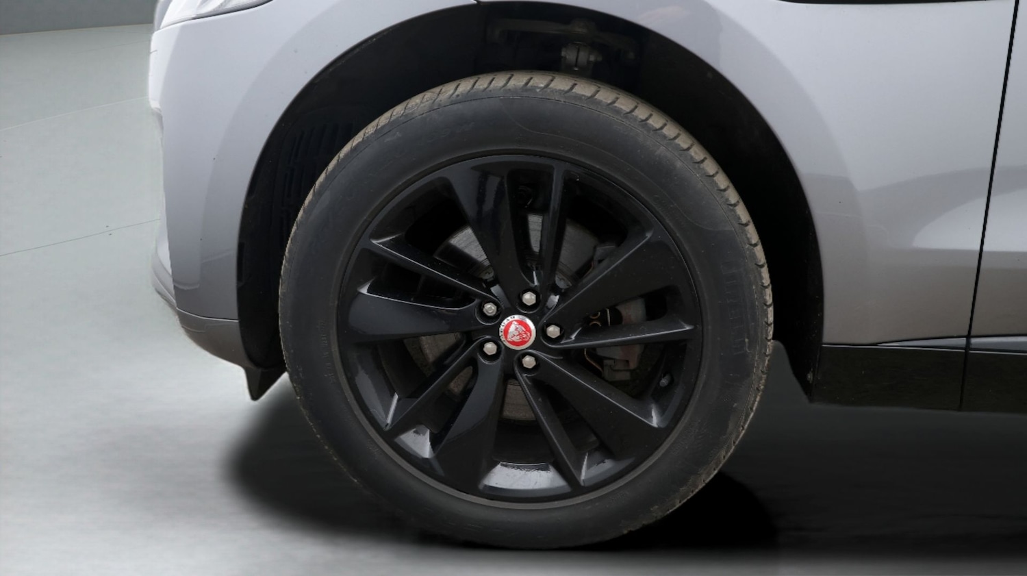 Used Jaguar F-Pace 2023 for sale - 77846582: Photo 18