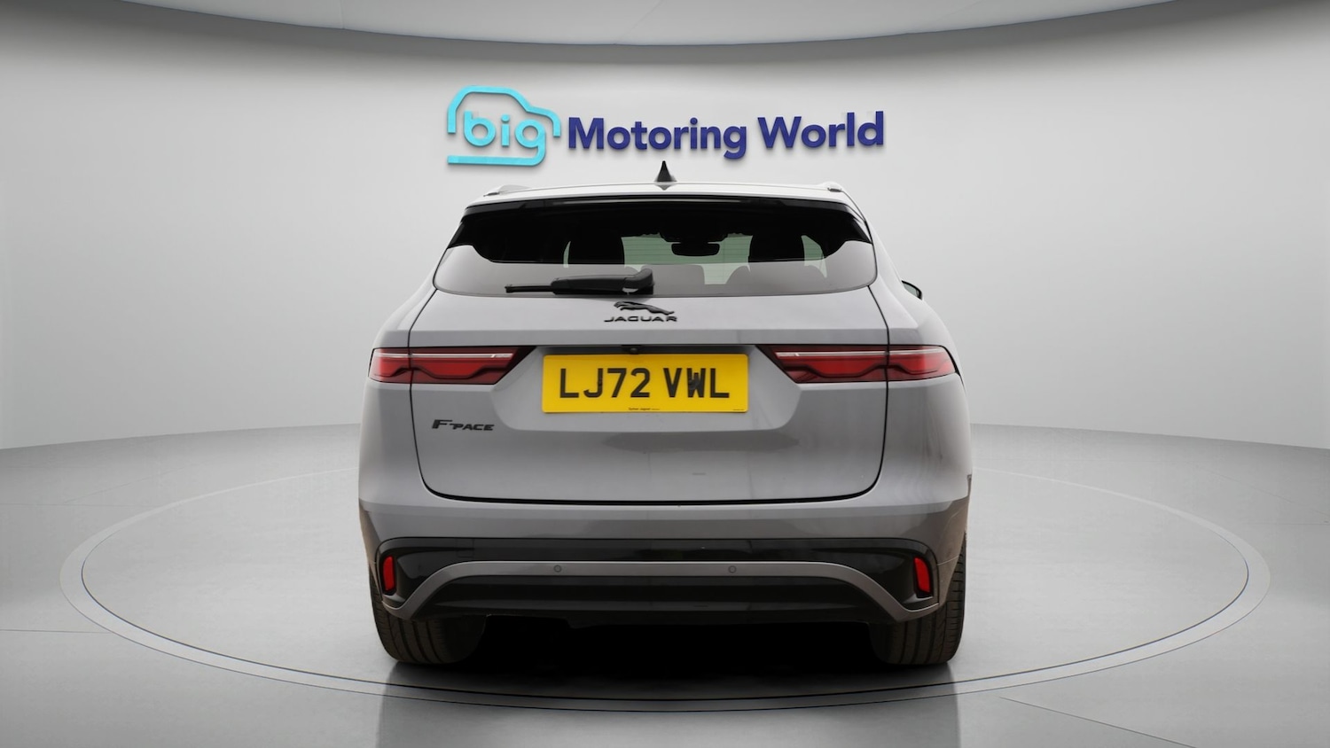 Used Jaguar F-Pace 2023 for sale - 77846582: Photo 6