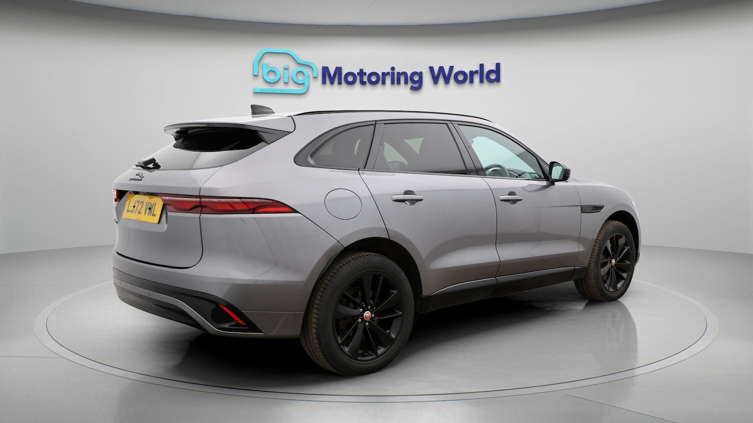 Used Jaguar F-Pace 2023 for sale - 77846582: Photo 7