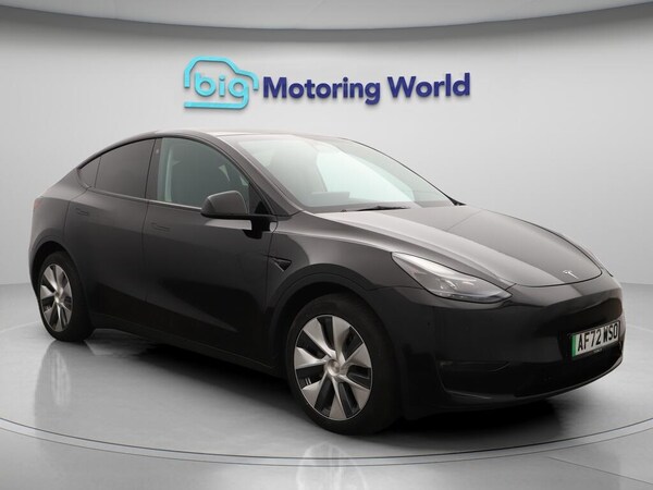 Used Tesla Model Y 2022 for sale - 76214556: Photo 1