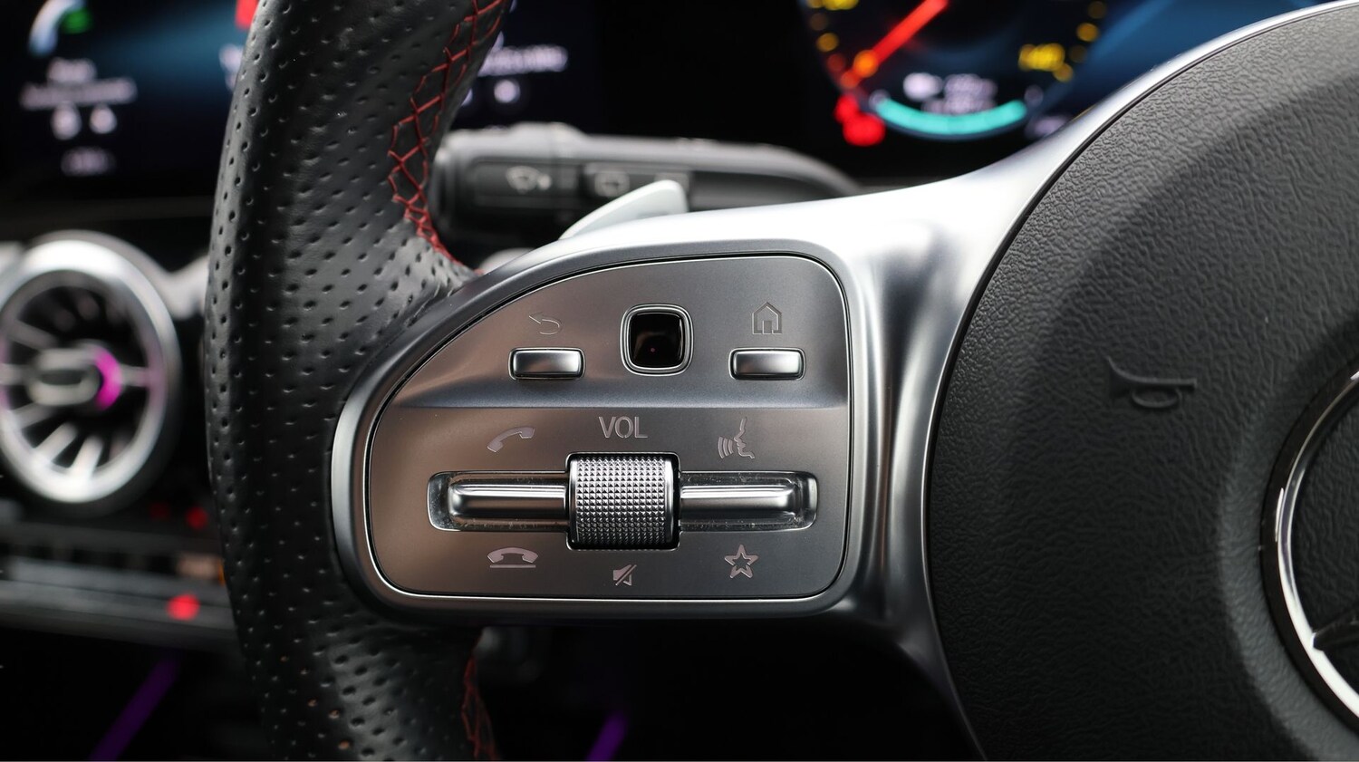 Used Mercedes-Benz EQA for sale - 77618720: Photo 24