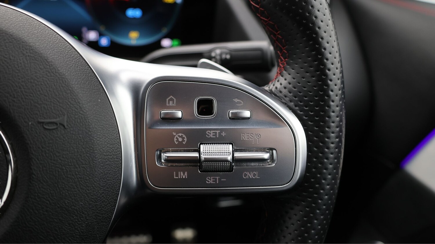 Used Mercedes-Benz EQA for sale - 77618720: Photo 25