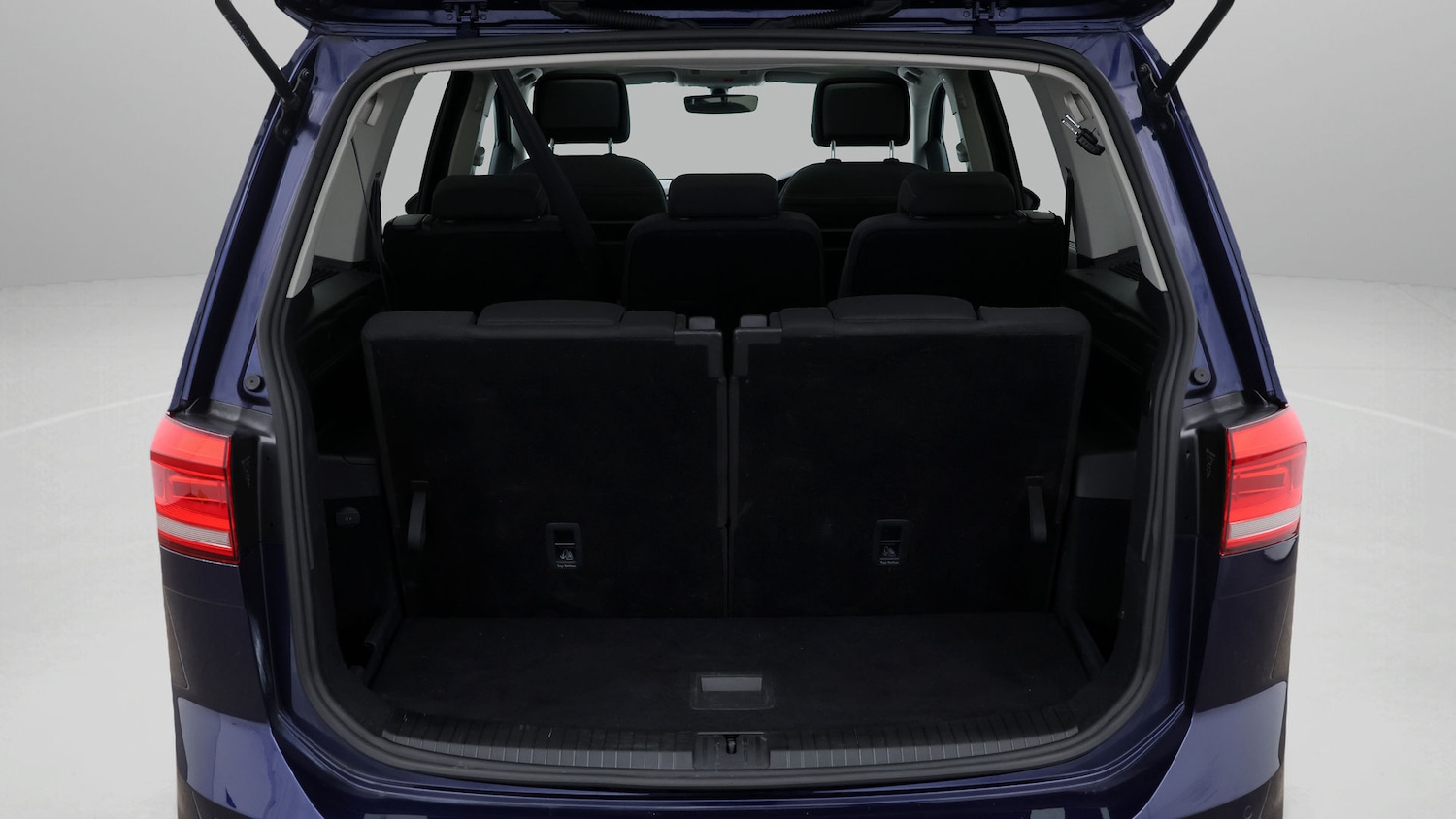 Used Volkswagen Touran 2021 for sale - 77392682: Photo 22