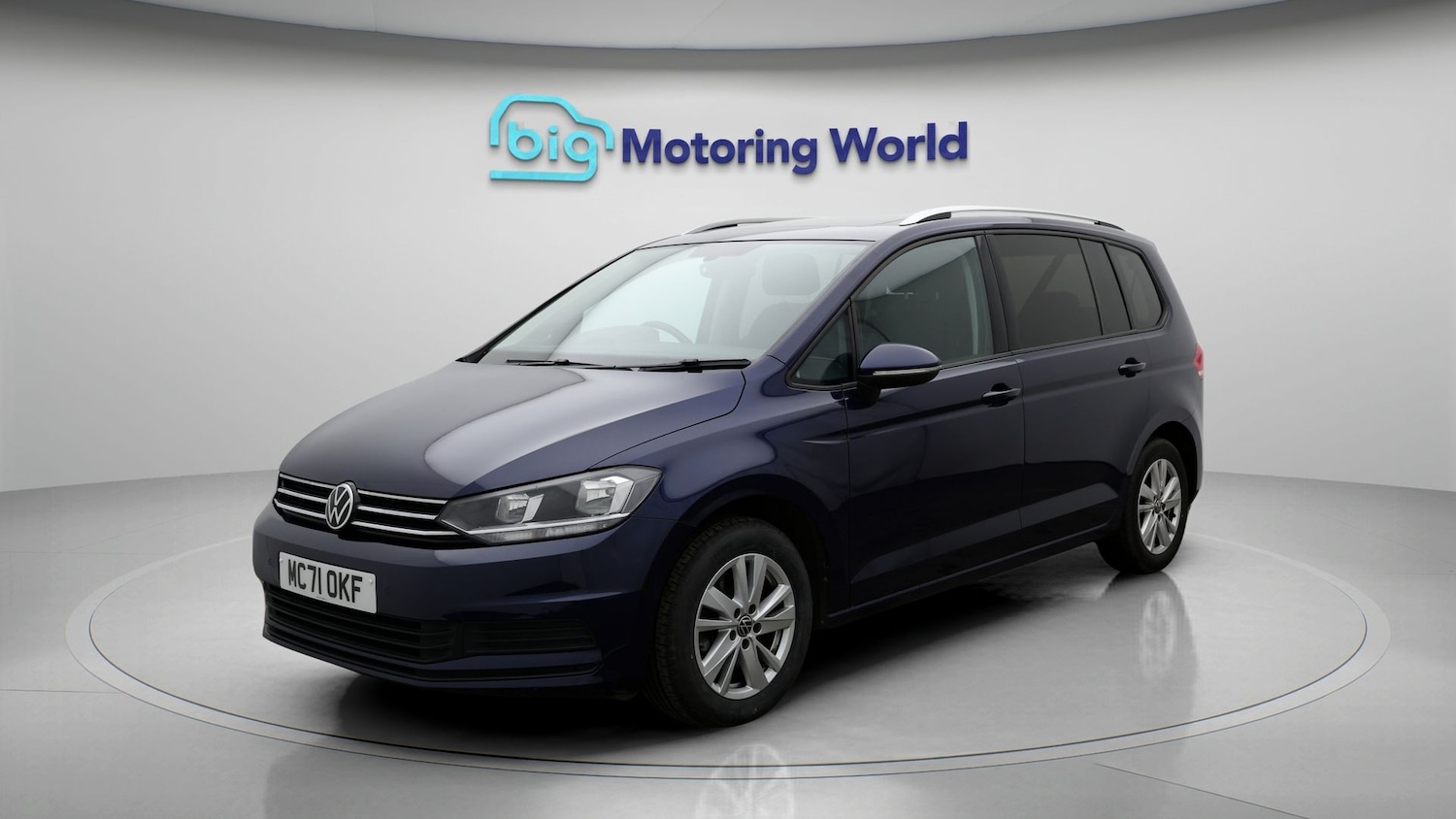 Used Volkswagen Touran 2021 for sale - 77392682: Photo 3