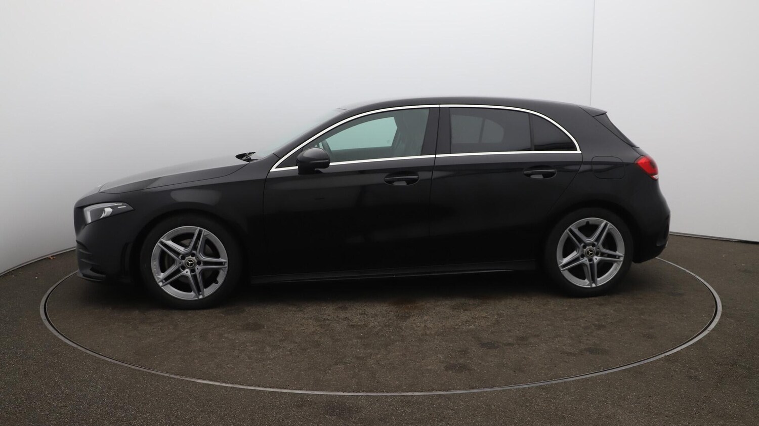 Used Mercedes-Benz A-Class 2020 for sale - 76189544: Photo 65