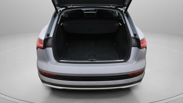 Used Audi e-tron 2021 for sale - 76295600: Photo 18
