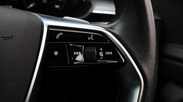 Used Audi e-tron 2021 for sale - 76295600: Photo 24