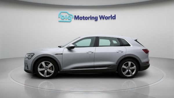 Used Audi e-tron 2021 for sale - 76295600: Photo 5