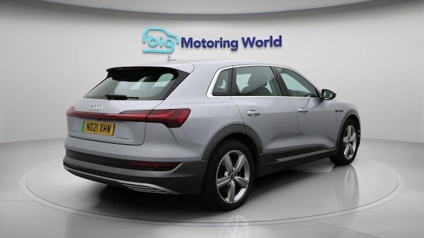 Used Audi e-tron 2021 for sale - 76295600: Photo 8