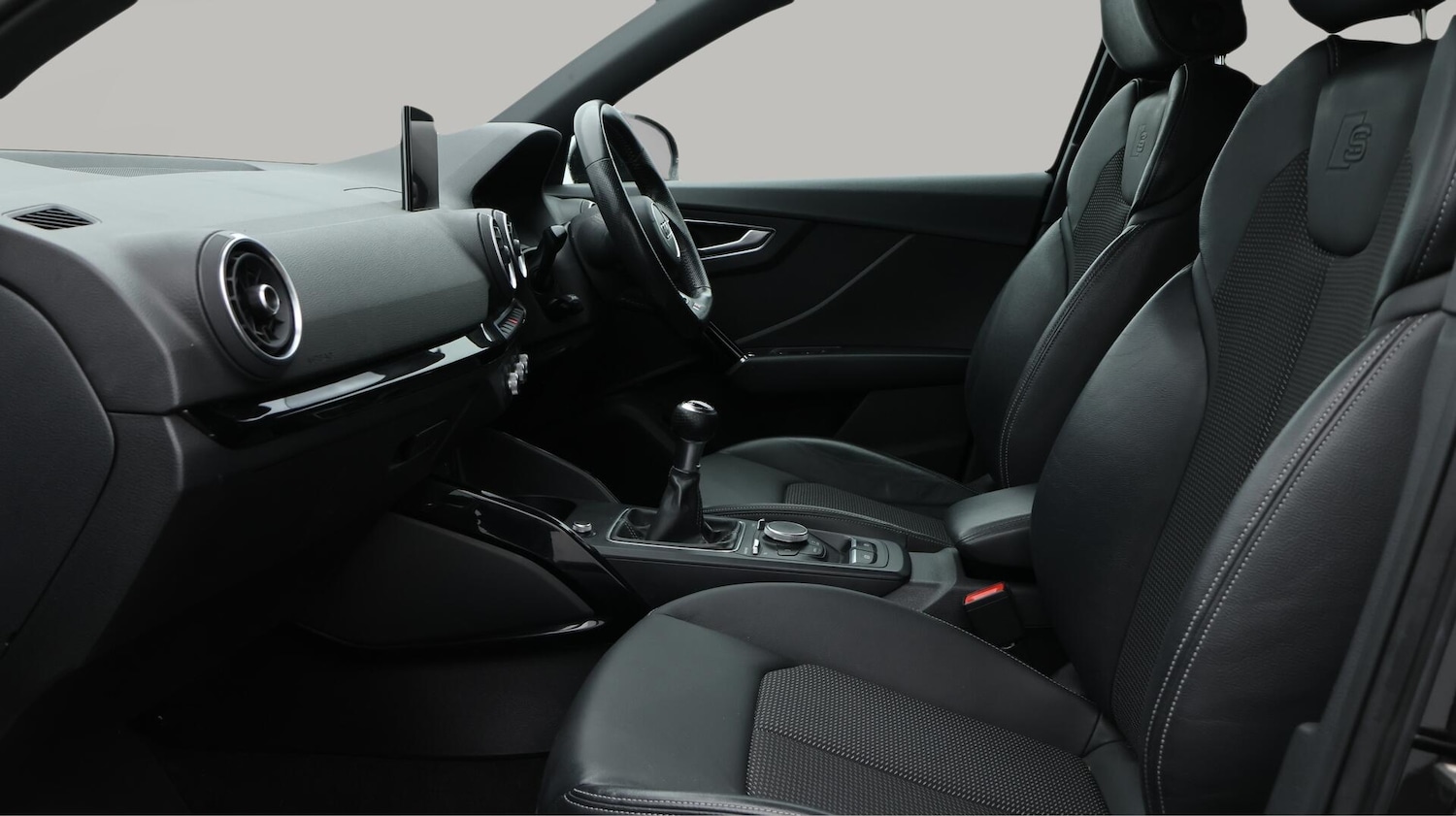 Used Audi Q2 2020 for sale - 76060651: Photo 15