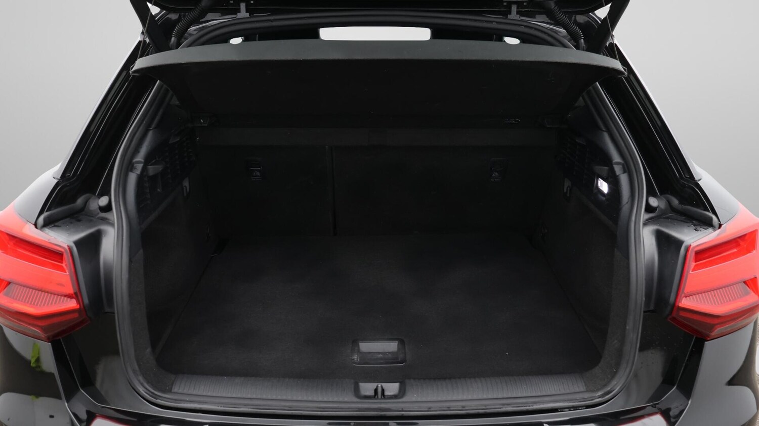 Used Audi Q2 2020 for sale - 76060651: Photo 18