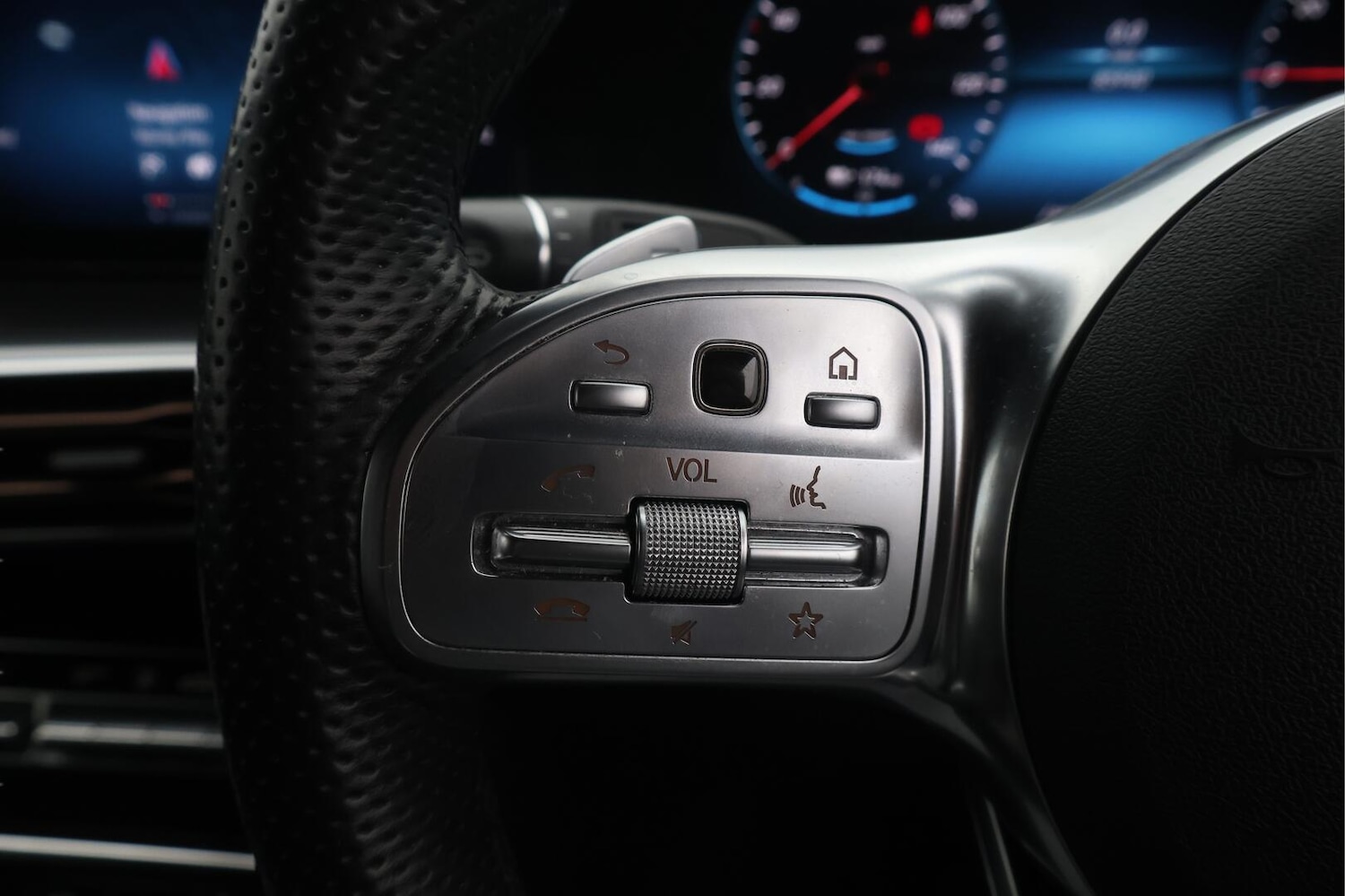 Used Mercedes-Benz EQC 2021 for sale - 76742923: Photo 23