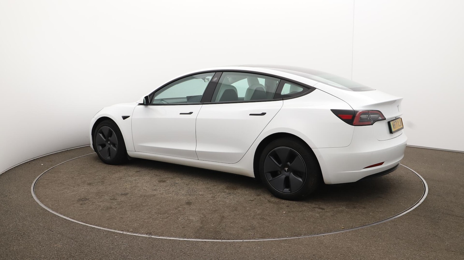 Used Tesla Model 3 2021 for sale - 76135895: Photo 38