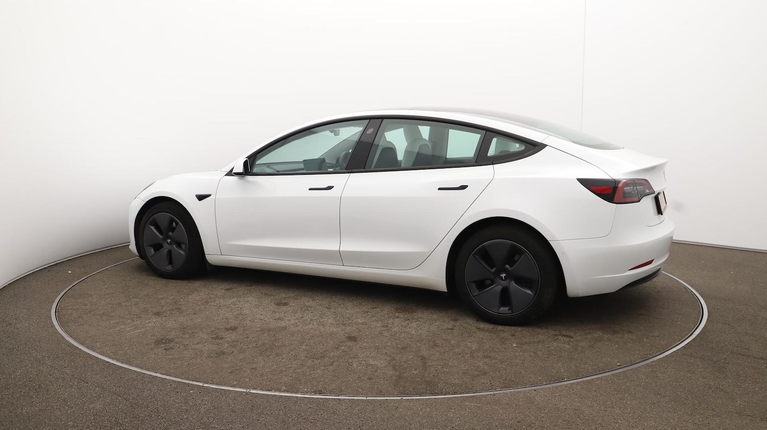 Used Tesla Model 3 2021 for sale - 76135895: Photo 49