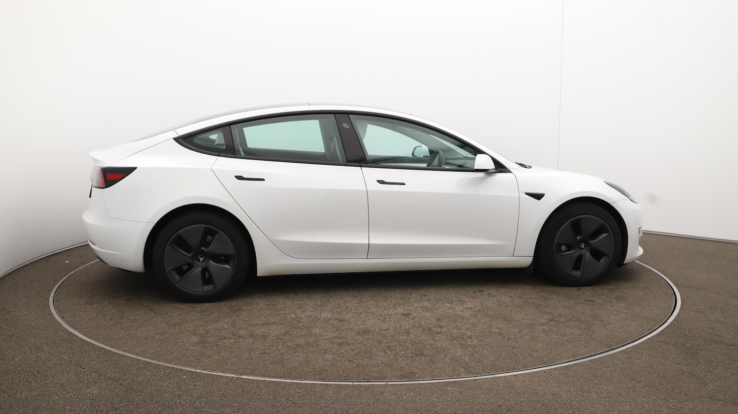 Used Tesla Model 3 2021 for sale - 76135895: Photo 52