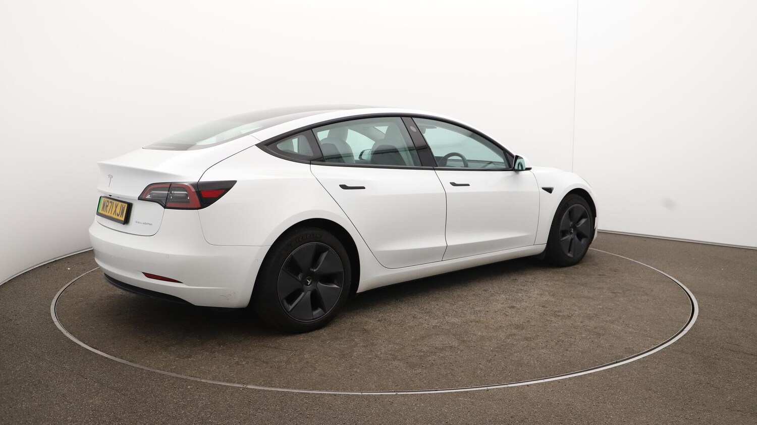 Used Tesla Model 3 2021 for sale - 76135895: Photo 55