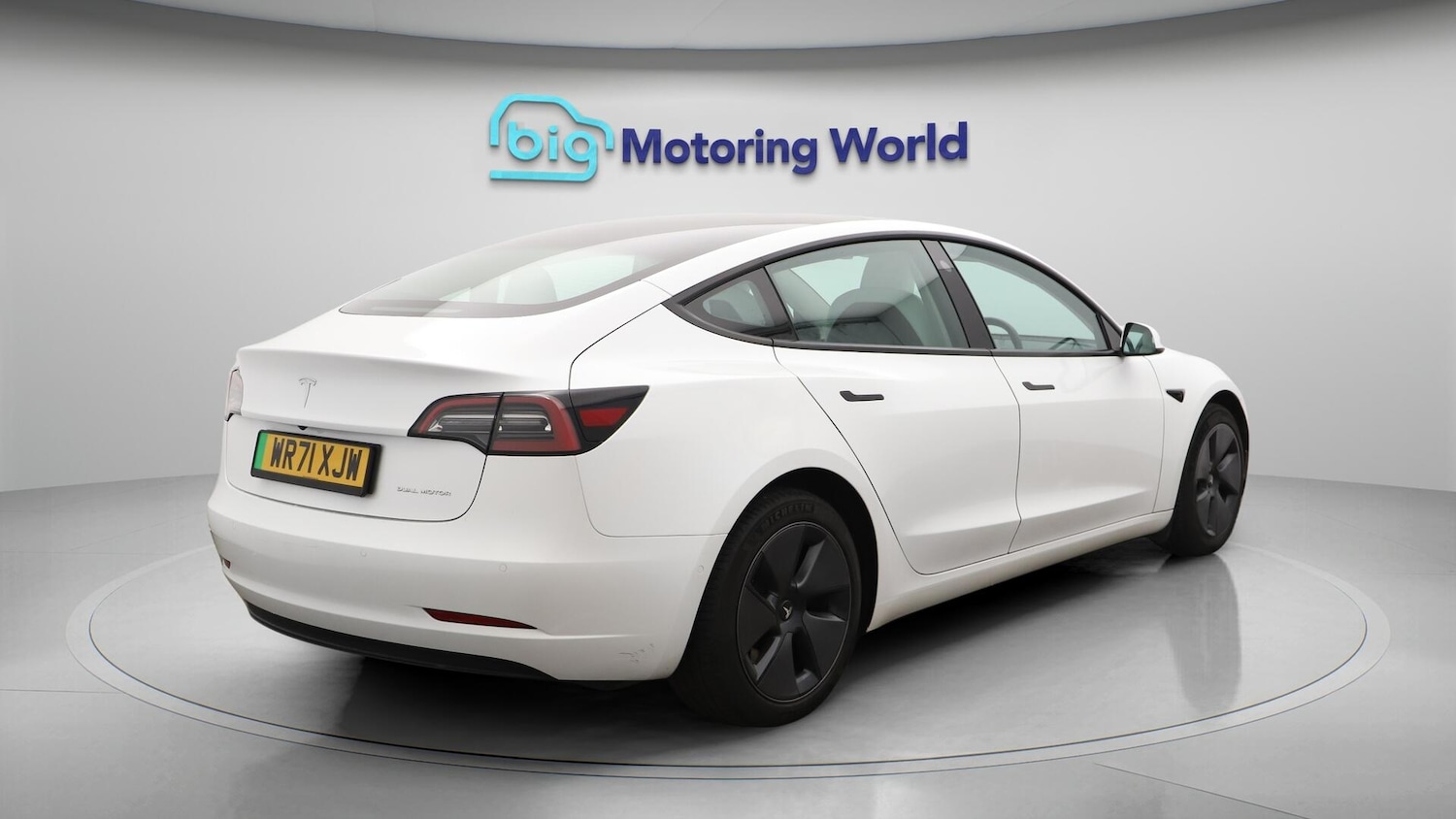 Used Tesla Model 3 2021 for sale - 76135895: Photo 8