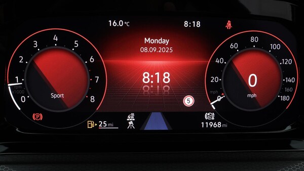 Used Volkswagen Golf 2023 for sale - 76259852: Photo 11
