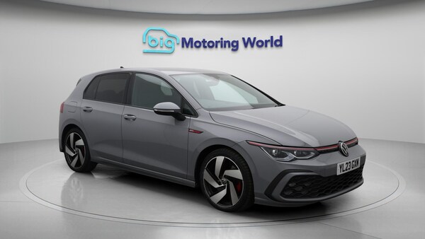 Used Volkswagen Golf 2023 for sale - 76259852: Photo 2