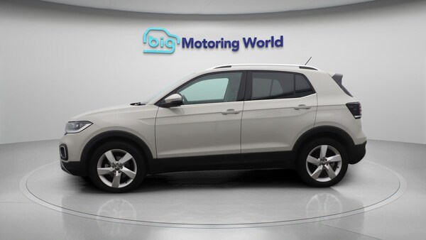 Used Volkswagen T-Cross 2022 for sale - 76012239: Photo 5