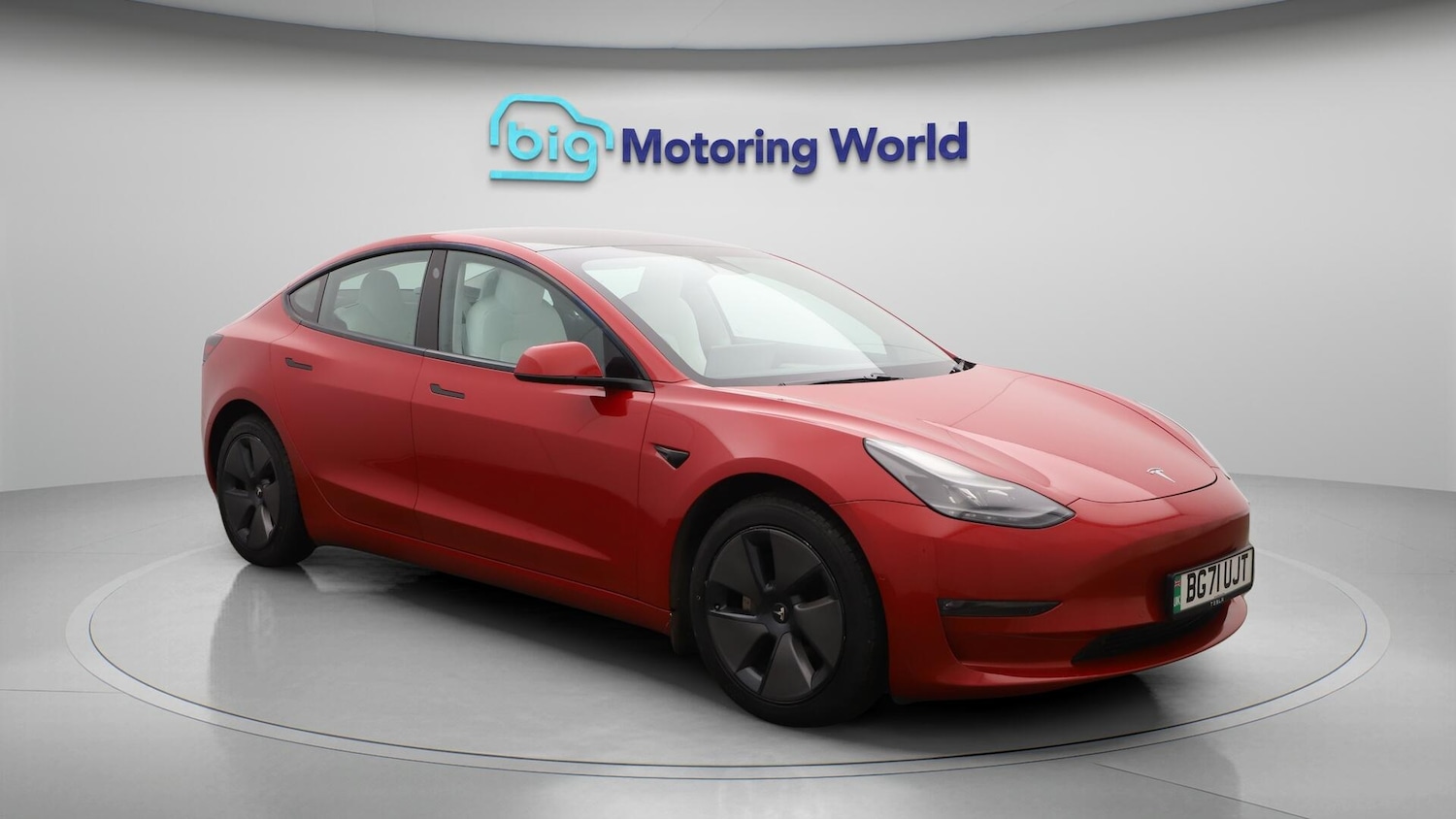 Used Tesla Model 3 2021 for sale - 76538059: Photo 2