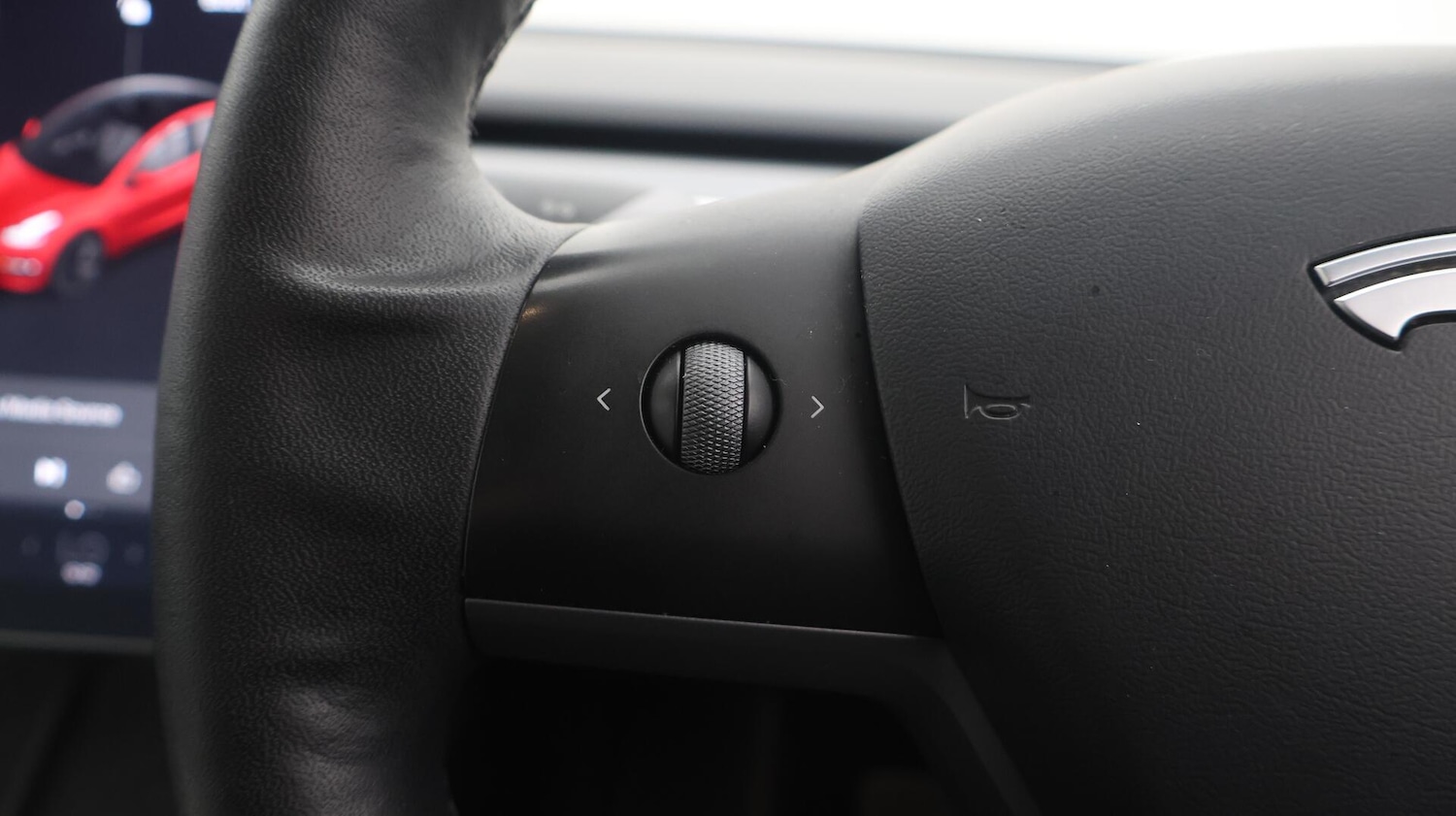 Used Tesla Model 3 2021 for sale - 76538059: Photo 26