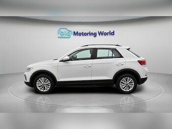 Used Volkswagen T-Roc 2023 for sale - 79419194: Photo