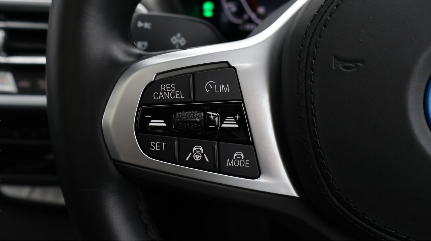 Used BMW iX3 for sale - 76727504: Photo 25