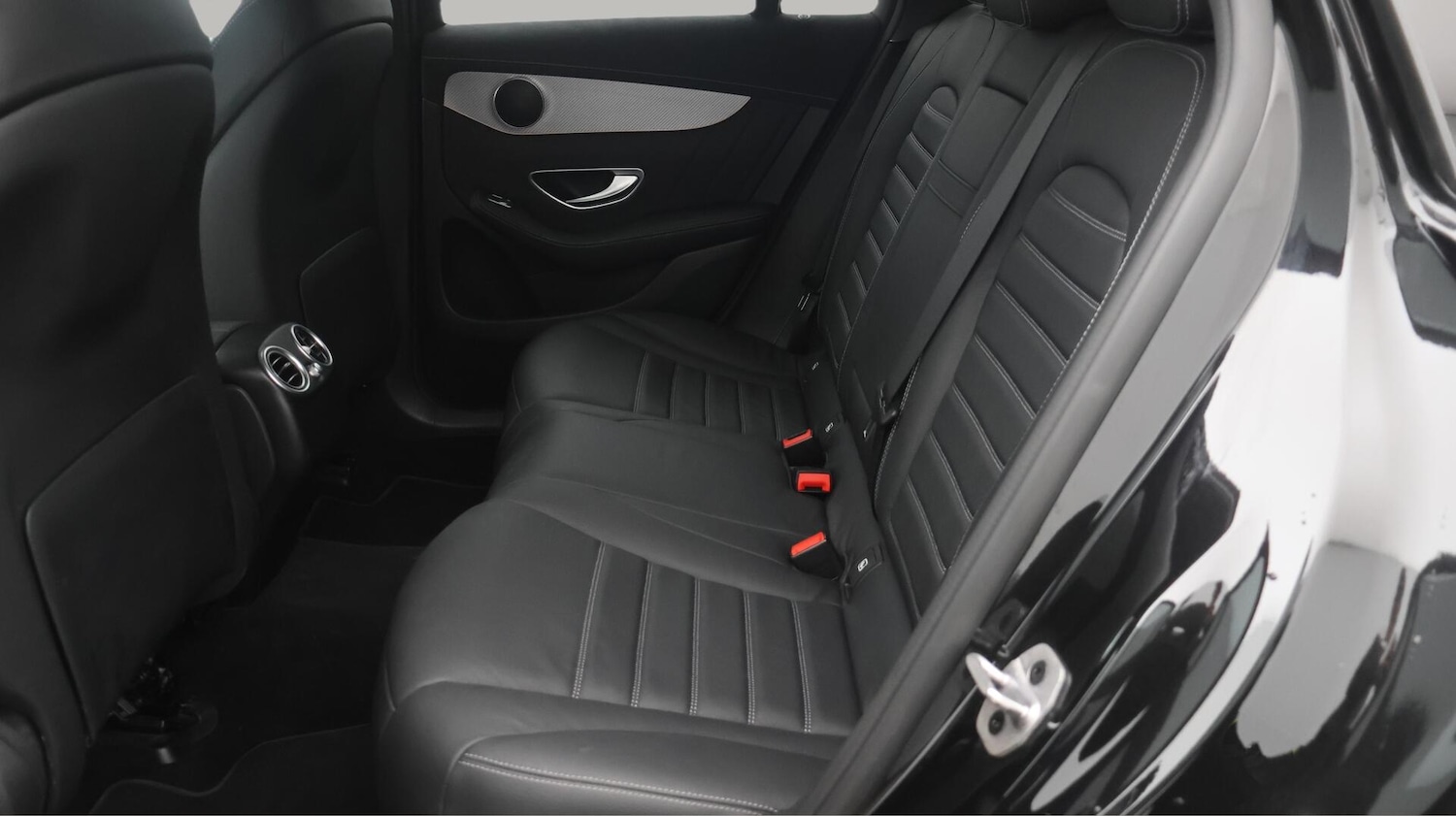 Used Mercedes-Benz EQC 2022 for sale - 76295610: Photo 17