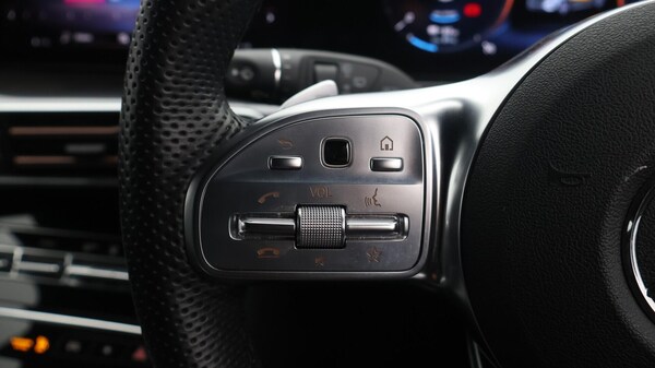 Used Mercedes-Benz EQC 2022 for sale - 76295610: Photo 25