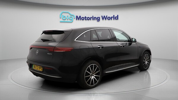 Used Mercedes-Benz EQC 2022 for sale - 76295610: Photo 8