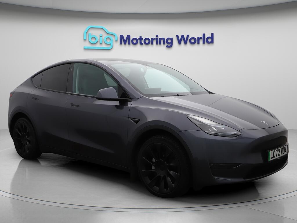 Used Tesla Model Y for sale - 76742952: Photo 1