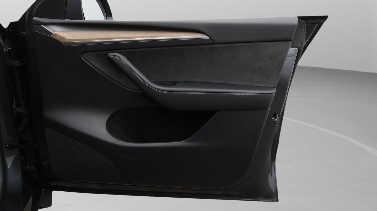 Used Tesla Model Y for sale - 76742952: Photo 16