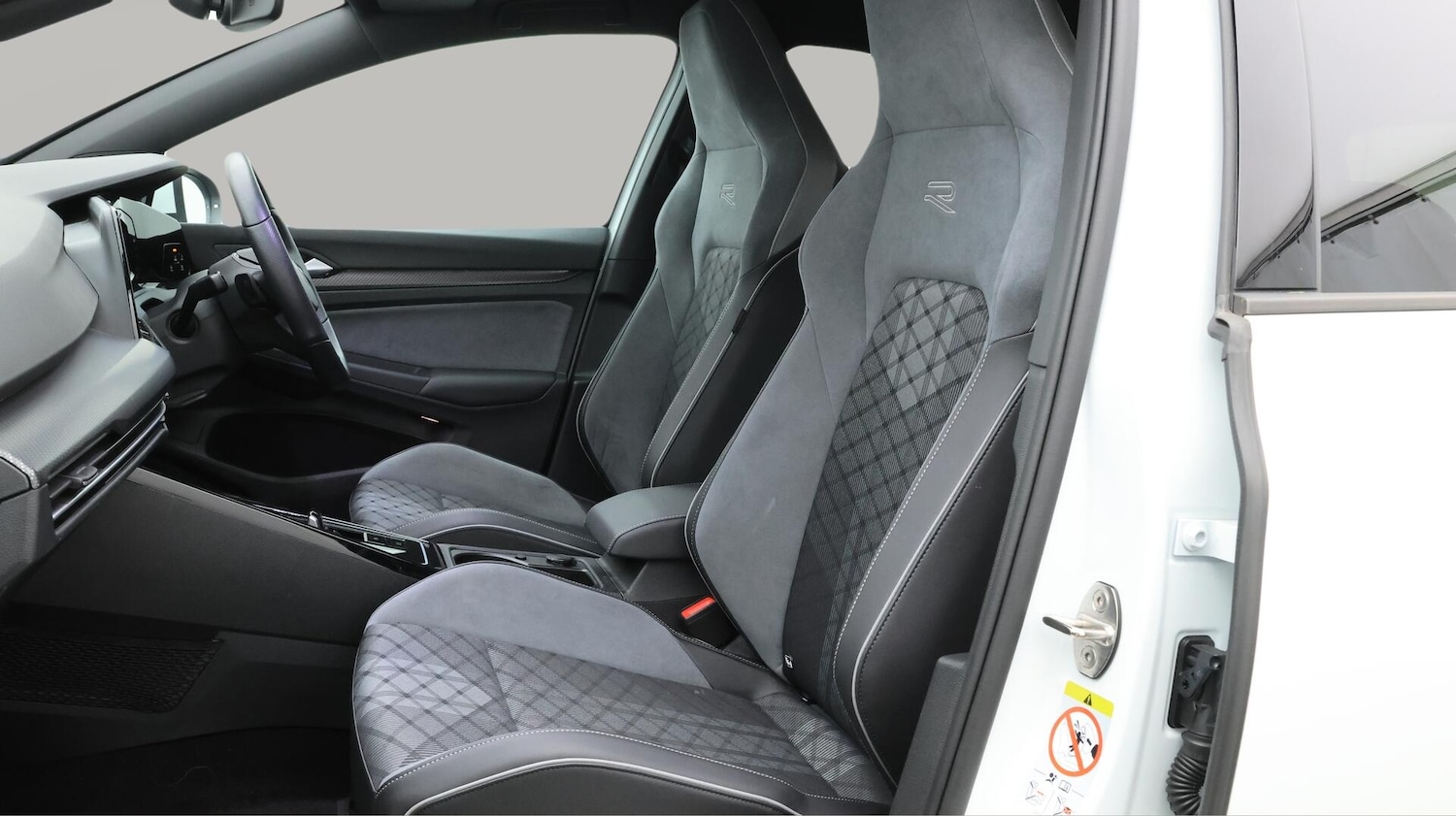 Used Volkswagen Golf 2023 for sale - 76247494: Photo 15