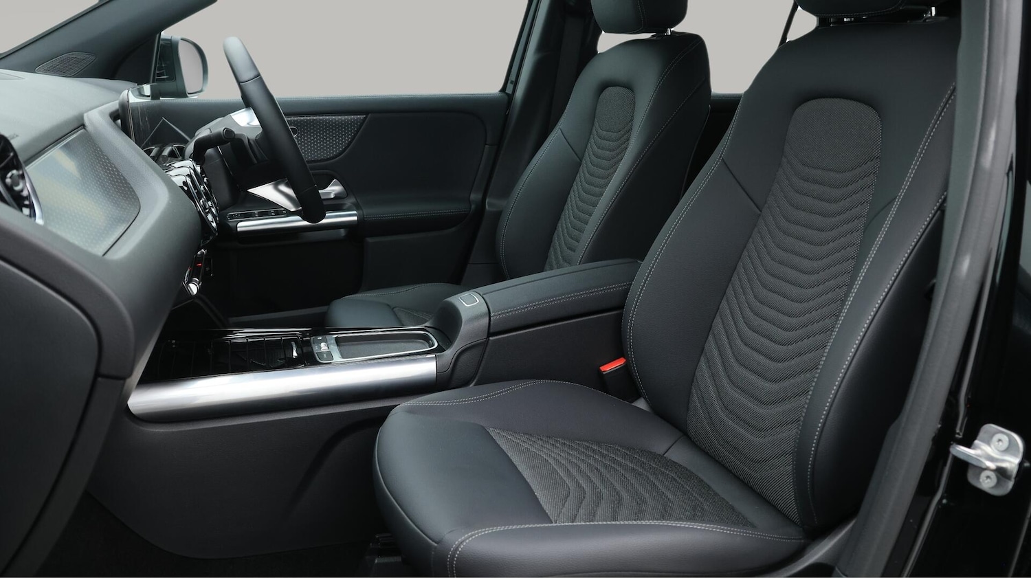 Used Mercedes-Benz GLA 2025 for sale - 76512091: Photo 21