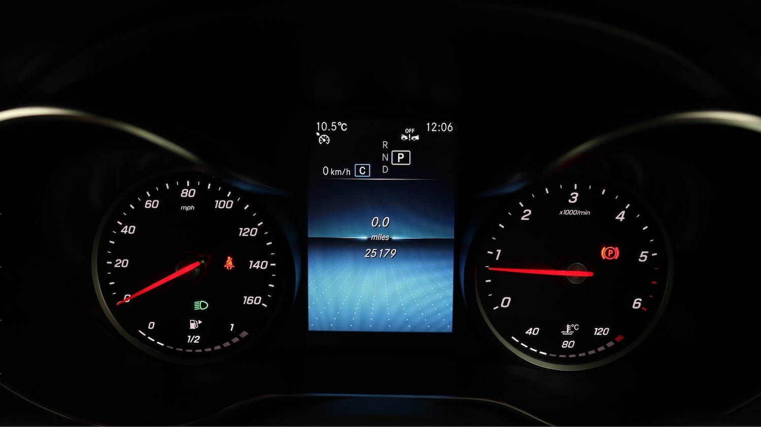 Used Mercedes-Benz GLC 2023 for sale - 77796849: Photo 10