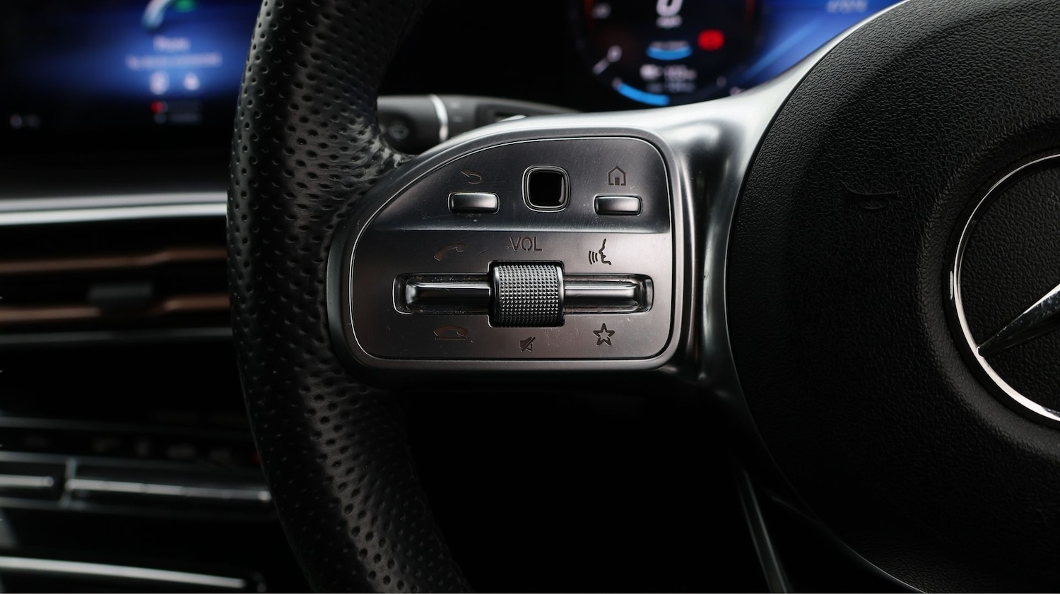 Used Mercedes-Benz EQC 2022 for sale - 77492309: Photo 21