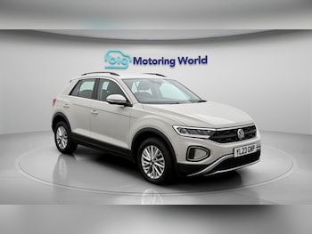 Used Volkswagen T-Roc 2023 for sale - 79222472: Photo