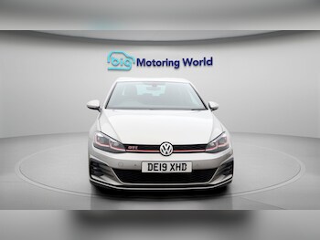 Used Volkswagen Golf 2019 for sale - 77813012: Photo