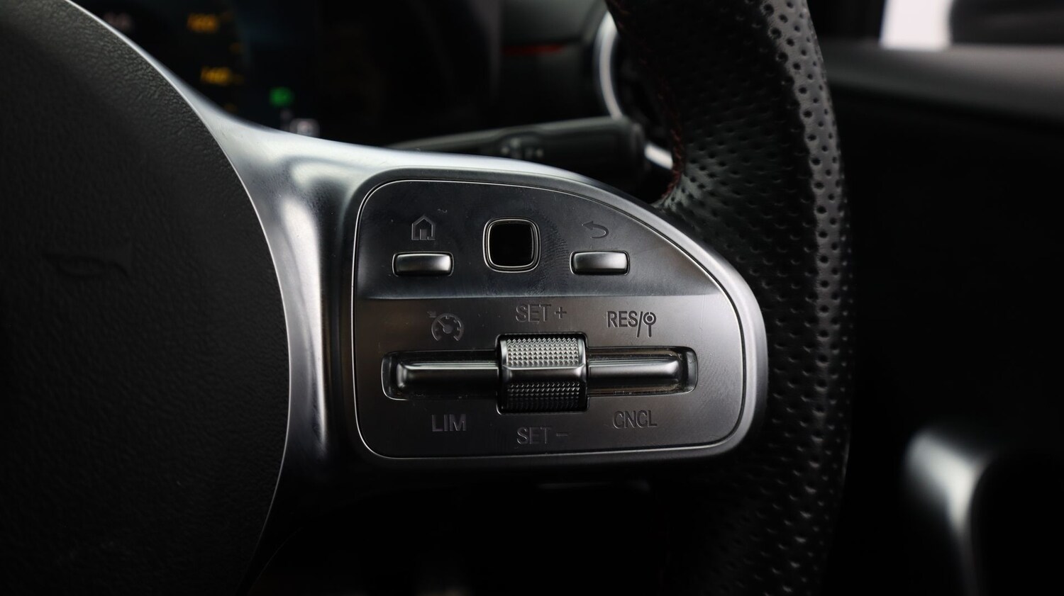 Used Mercedes-Benz A-Class for sale - 77489831: Photo 24