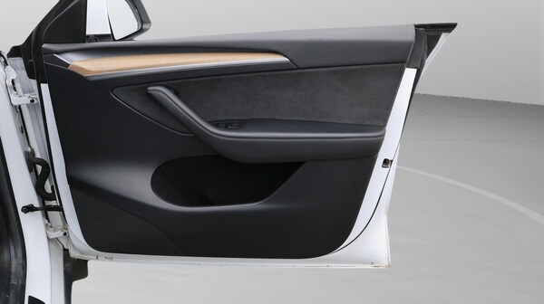 Used Tesla Model Y 2022 for sale - 76031667: Photo 16