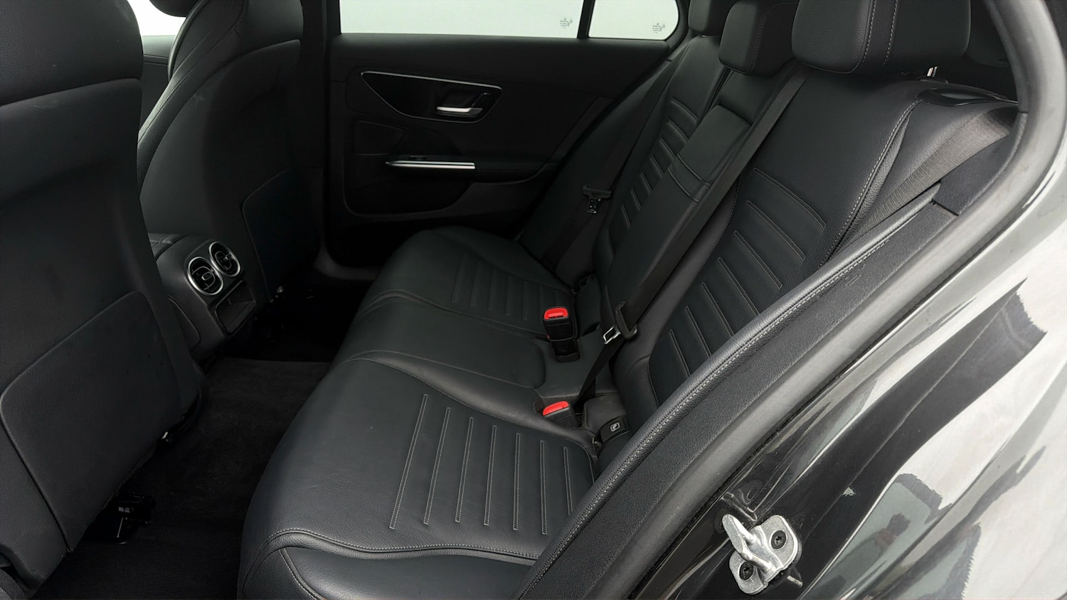 Used Mercedes-Benz C Class 2022 for sale - 78198272: Photo 15